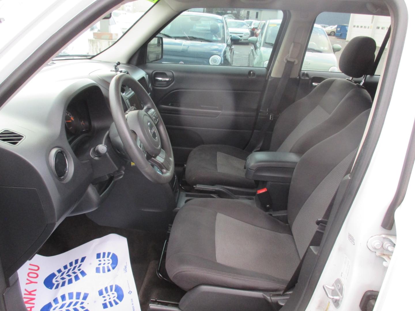 2016 WHITE Jeep Patriot Sport 2WD (1C4NJPBA0GD) with an 2.0L L4 DOHC 16V engine, located at 1254 Manheim Pike, Lancaster, PA, 17601, (717) 393-9133, 40.062870, -76.323273 - Photo#7