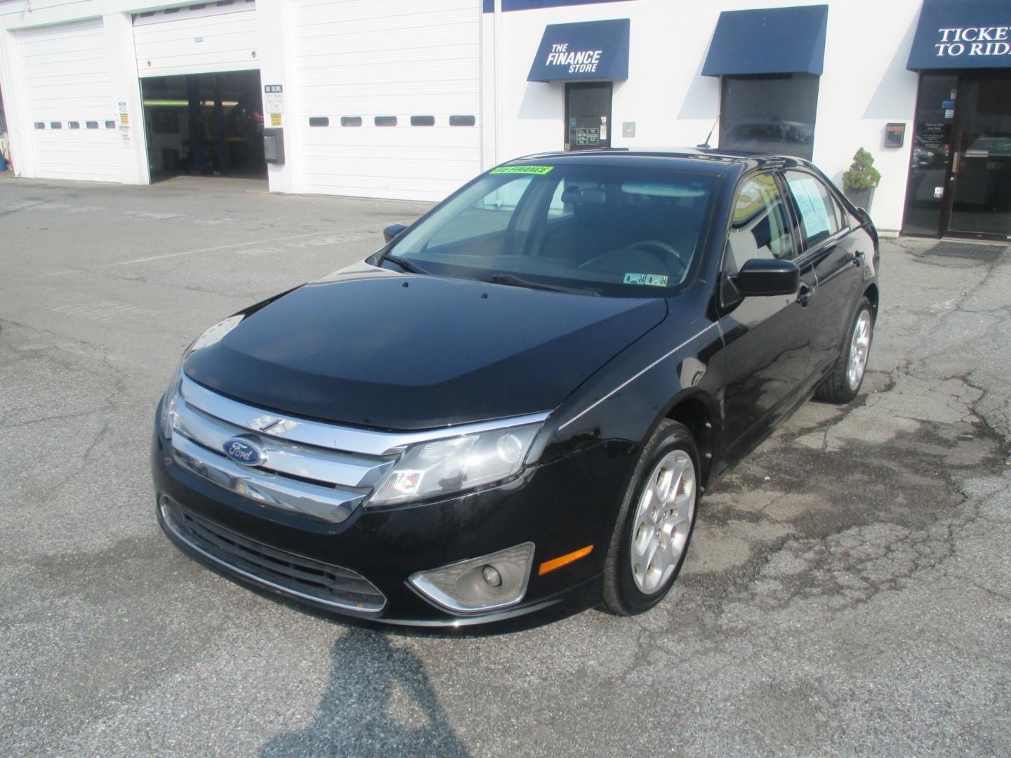 2012 BLUE Ford Fusion SE (3FAHP0HA1CR) with an 2.5L L4 DOHC 16V engine, located at 1254 Manheim Pike, Lancaster, PA, 17601, (717) 393-9133, 40.062870, -76.323273 - Photo#0