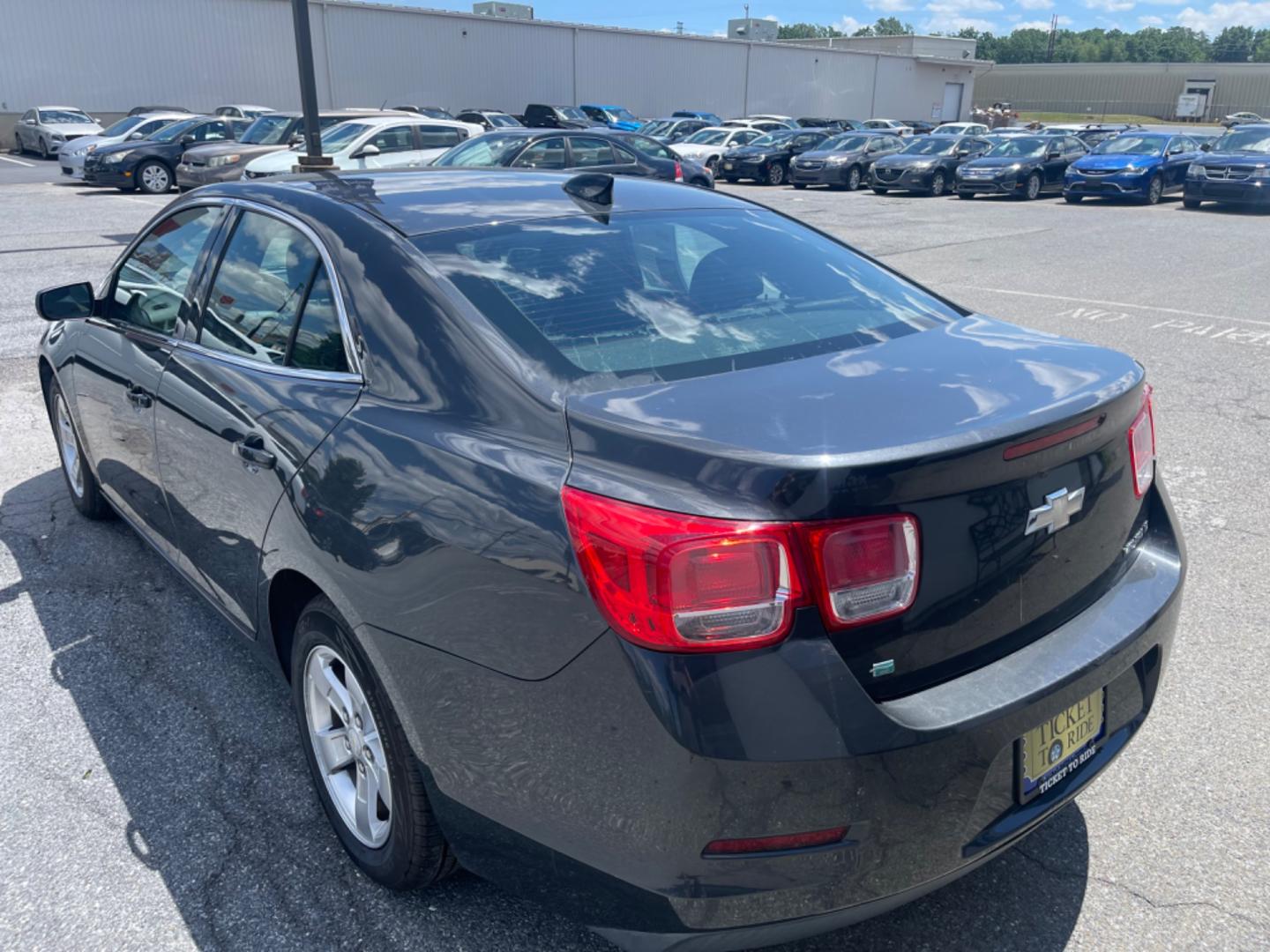 2015 GRAY Chevrolet Malibu 1LT (1G11C5SL7FF) with an 2.5L L4 DOHC 16V engine, 6-Speed Automatic transmission, located at 1254 Manheim Pike, Lancaster, PA, 17601, (717) 393-9133, 40.062870, -76.323273 - Photo#6