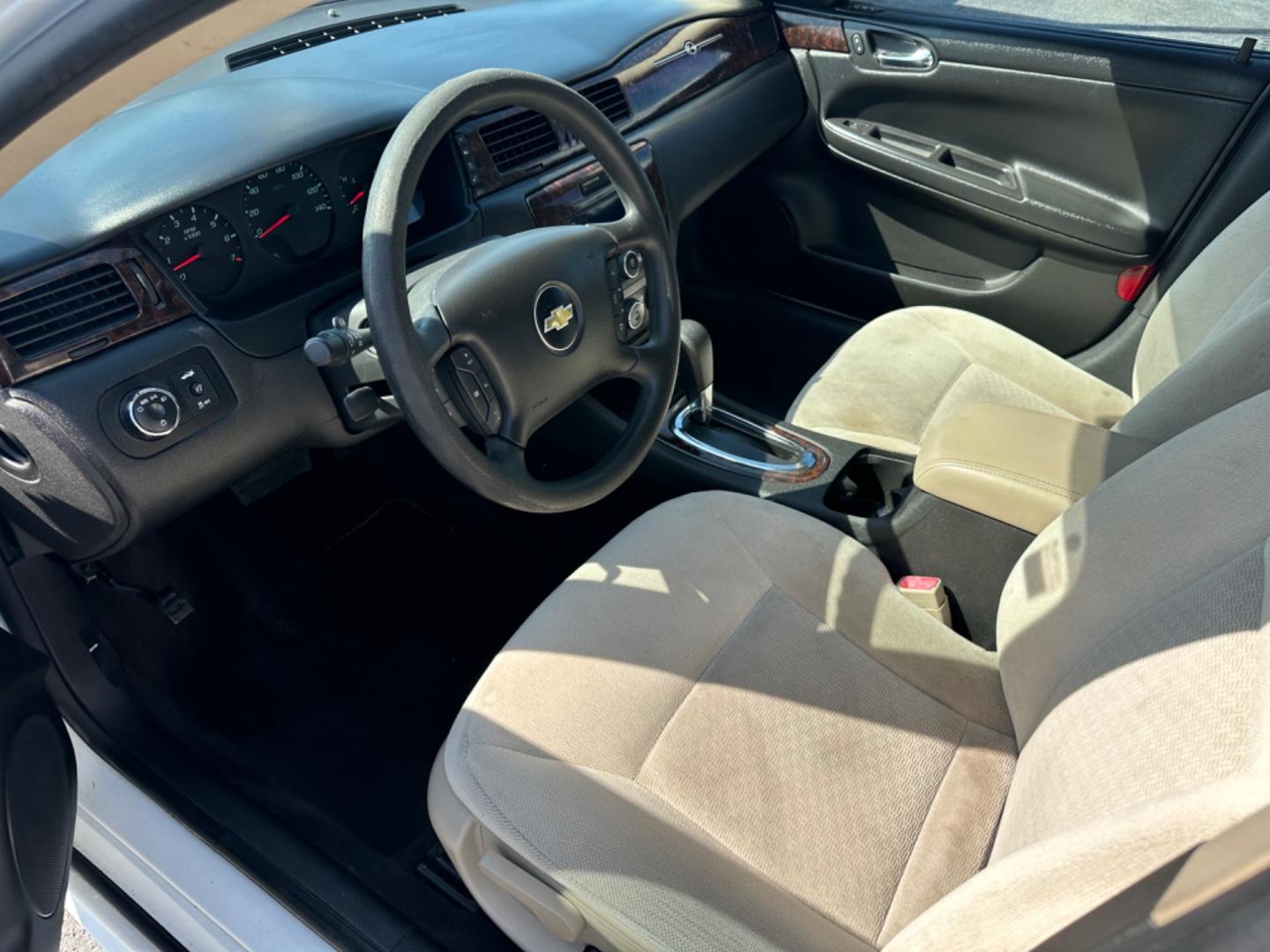 2015 WHITE Chevrolet Impala Limited LS (2G1WA5E38F1) with an 3.6L V6 DOHC 16V FFV engine, 6-Speed Automatic transmission, located at 1254 Manheim Pike, Lancaster, PA, 17601, (717) 393-9133, 40.062870, -76.323273 - Photo#8