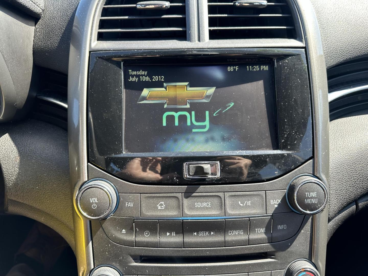 2013 GRAY Chevrolet Malibu 1LT (1G11C5SA9DF) with an 2.5L L4 DOHC 16V engine, 6-Speed Automatic transmission, located at 1254 Manheim Pike, Lancaster, PA, 17601, (717) 393-9133, 40.062870, -76.323273 - Photo#18