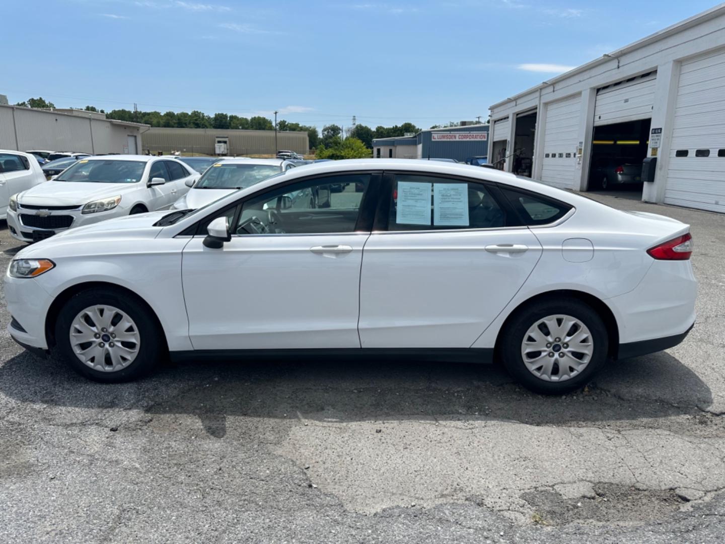 2014 WHITE Ford Fusion S (1FA6P0G73E5) with an 2.5L L4 DOHC 16V engine, located at 1254 Manheim Pike, Lancaster, PA, 17601, (717) 393-9133, 40.062870, -76.323273 - Photo#7