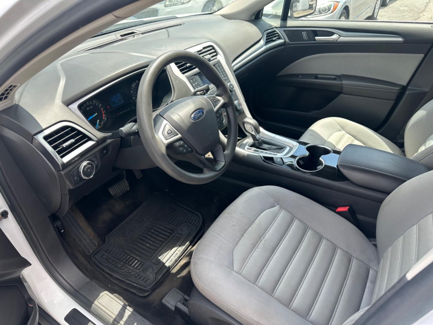 2014 WHITE Ford Fusion S (1FA6P0G73E5) with an 2.5L L4 DOHC 16V engine, located at 1254 Manheim Pike, Lancaster, PA, 17601, (717) 393-9133, 40.062870, -76.323273 - Photo#8