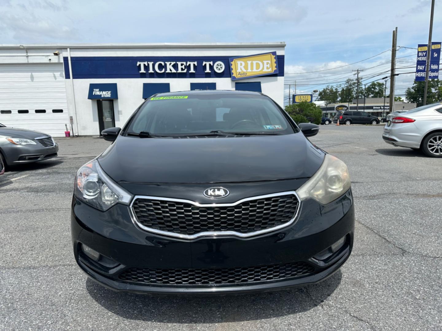 2015 BLACK Kia Forte 5-Door EX (KNAFX5A85F5) with an 2.0L L4 DOHC 16V engine, 6-Speed Automatic transmission, located at 1254 Manheim Pike, Lancaster, PA, 17601, (717) 393-9133, 40.062870, -76.323273 - Photo#1