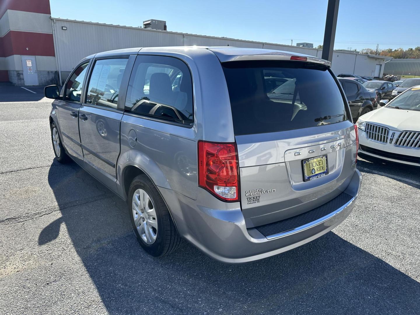 2015 SILVER Dodge Grand Caravan SE (2C4RDGBG1FR) with an 3.6L V6 DOHC 24V engine, 6-Speed Automatic transmission, located at 1254 Manheim Pike, Lancaster, PA, 17601, (717) 393-9133, 40.062870, -76.323273 - Photo#4