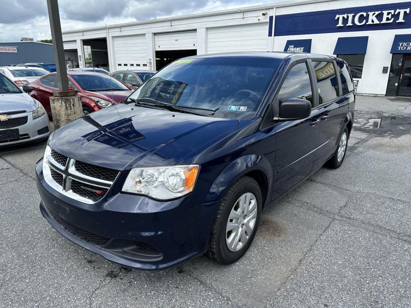 2016 BLUE Dodge Grand Caravan SE (2C4RDGBGXGR) with an 3.6L V6 DOHC 24V engine, 6A transmission, located at 1254 Manheim Pike, Lancaster, PA, 17601, (717) 393-9133, 40.062870, -76.323273 - Photo#2