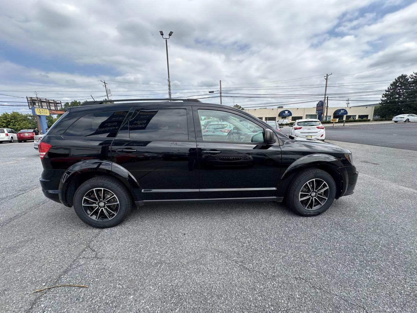 2017 BLACK Dodge Journey SE (3C4PDCAB7HT) with an 2.4L L4 DOHC 16V engine, 4A transmission, located at 1254 Manheim Pike, Lancaster, PA, 17601, (717) 393-9133, 40.062870, -76.323273 - Photo#2