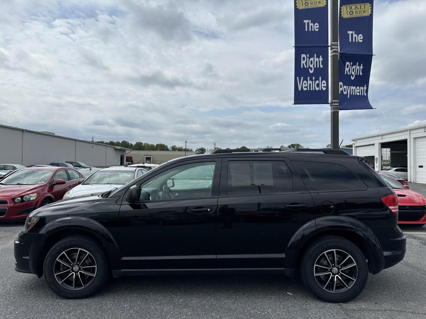 2017 BLACK Dodge Journey SE (3C4PDCAB7HT) with an 2.4L L4 DOHC 16V engine, 4A transmission, located at 1254 Manheim Pike, Lancaster, PA, 17601, (717) 393-9133, 40.062870, -76.323273 - Photo#8