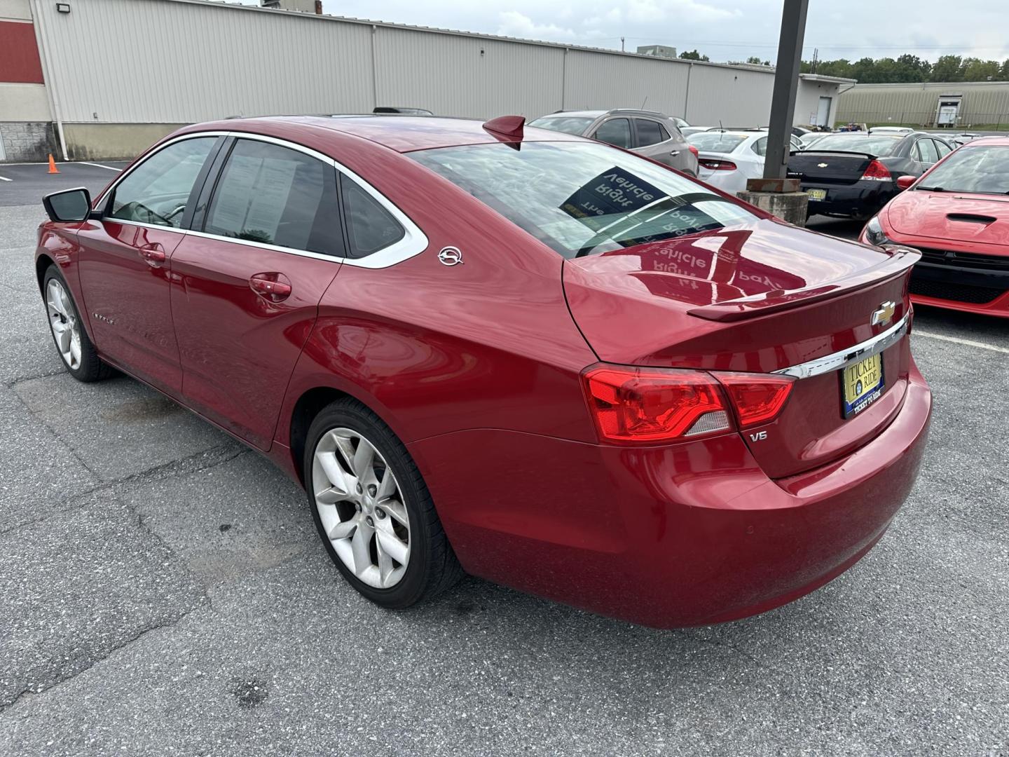 2015 RED Chevrolet Impala 2LT (2G1125S35F9) with an 3.6L V6 DOHC 24V engine, 6-Speed Automatic transmission, located at 1254 Manheim Pike, Lancaster, PA, 17601, (717) 393-9133, 40.062870, -76.323273 - Photo#5