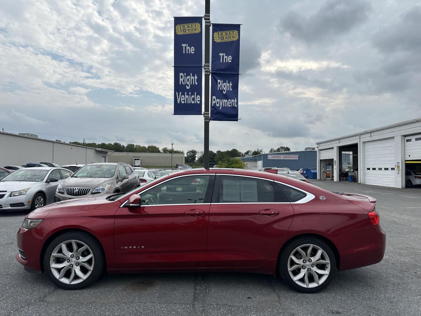 2015 RED Chevrolet Impala 2LT (2G1125S35F9) with an 3.6L V6 DOHC 24V engine, 6-Speed Automatic transmission, located at 1254 Manheim Pike, Lancaster, PA, 17601, (717) 393-9133, 40.062870, -76.323273 - Photo#7