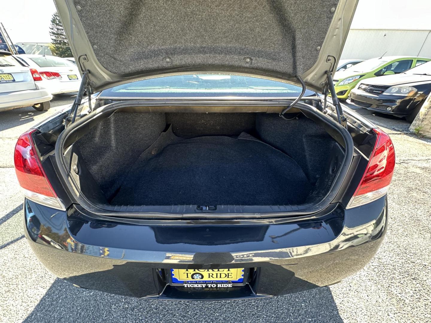 2013 GRAY Chevrolet Impala LT (Fleet) (2G1WG5E30D1) with an 3.6L V6 DOHC 16V FFV engine, 6-Speed Automatic transmission, located at 1254 Manheim Pike, Lancaster, PA, 17601, (717) 393-9133, 40.062870, -76.323273 - Photo#13