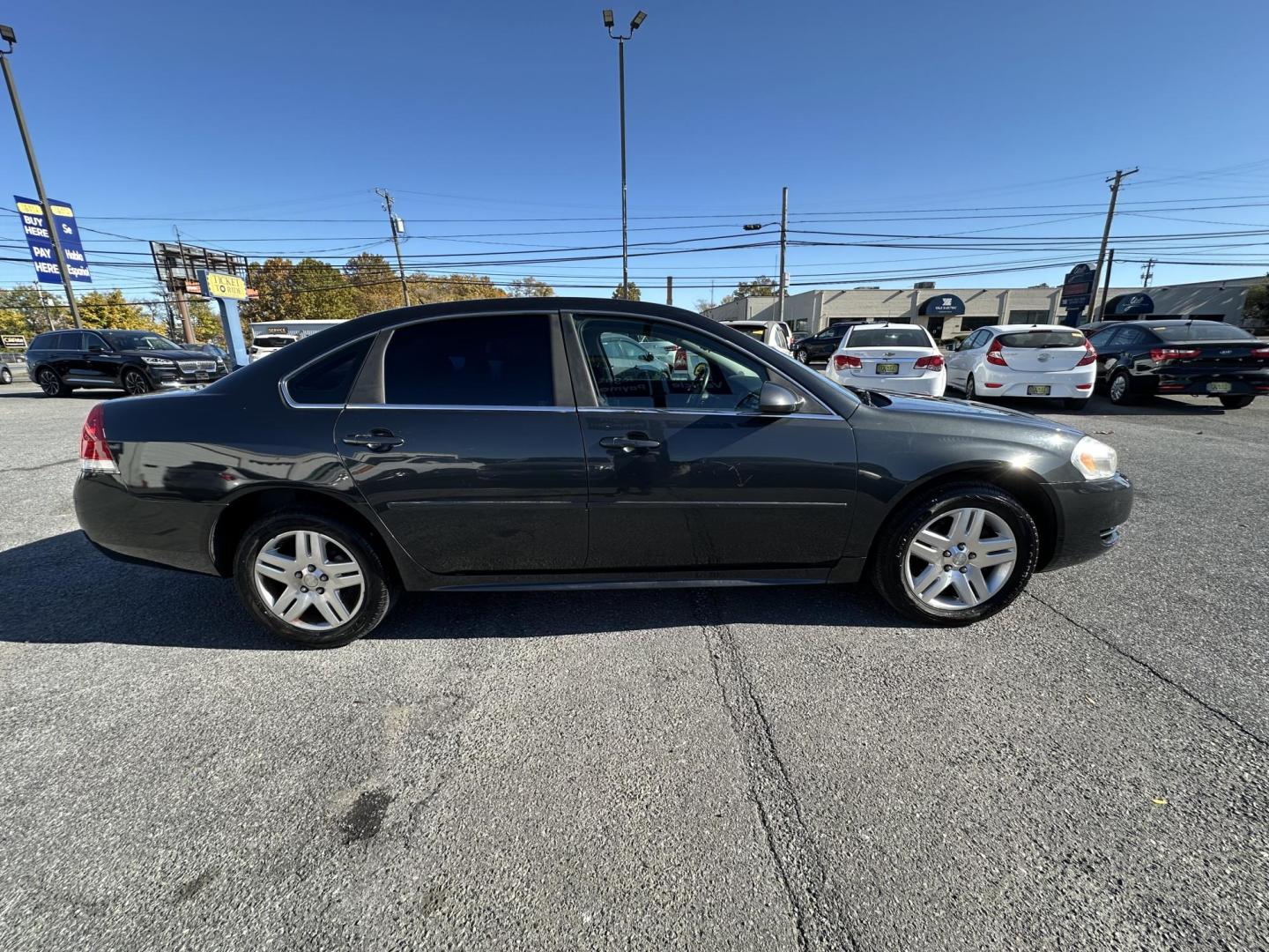 2013 GRAY Chevrolet Impala LT (Fleet) (2G1WG5E30D1) with an 3.6L V6 DOHC 16V FFV engine, 6-Speed Automatic transmission, located at 1254 Manheim Pike, Lancaster, PA, 17601, (717) 393-9133, 40.062870, -76.323273 - Photo#3