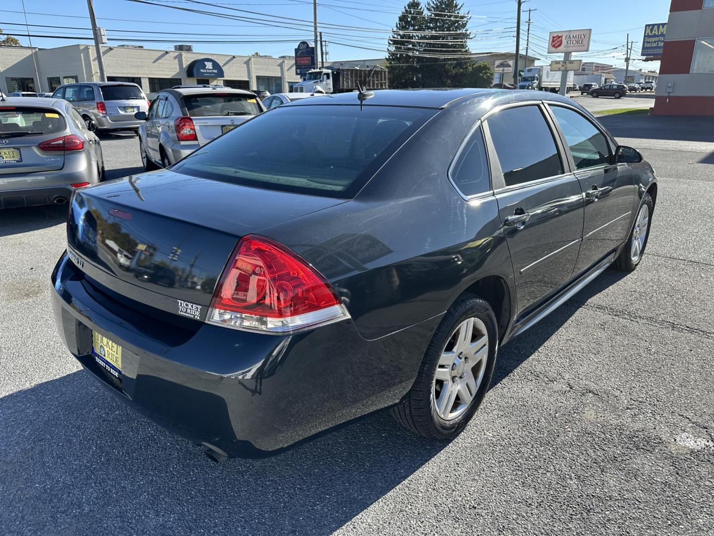 2013 GRAY Chevrolet Impala LT (Fleet) (2G1WG5E30D1) with an 3.6L V6 DOHC 16V FFV engine, 6-Speed Automatic transmission, located at 1254 Manheim Pike, Lancaster, PA, 17601, (717) 393-9133, 40.062870, -76.323273 - Photo#7