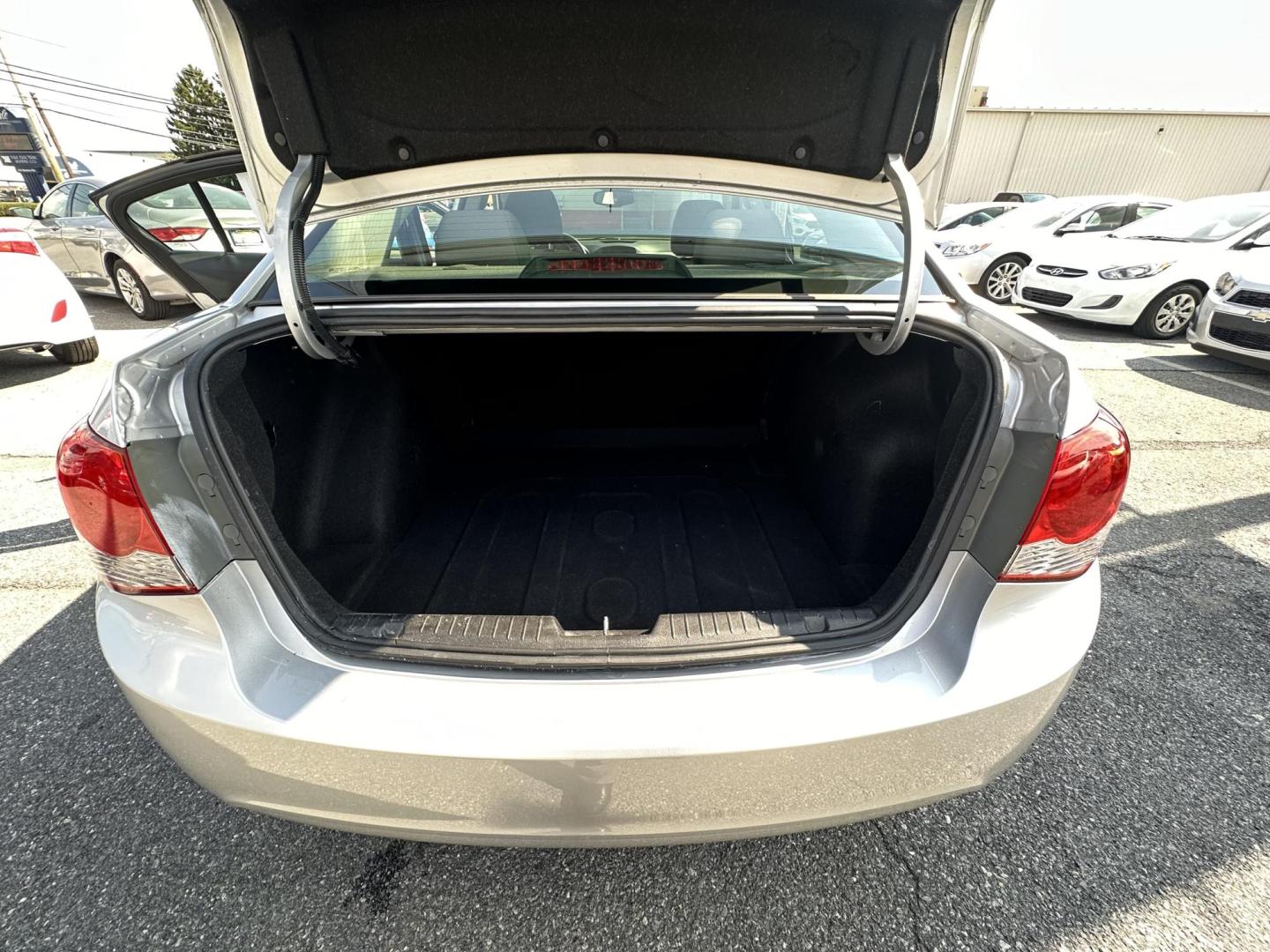 2012 SILVER Chevrolet Cruze 2LS (1G1PC5SH2C7) with an 1.8L L4 DOHC 16V FFV engine, 6-Speed Automatic transmission, located at 1254 Manheim Pike, Lancaster, PA, 17601, (717) 393-9133, 40.062870, -76.323273 - Photo#10