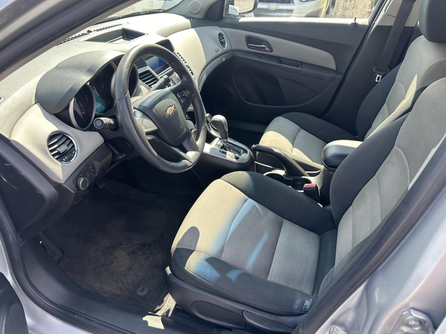 2012 SILVER Chevrolet Cruze 2LS (1G1PC5SH2C7) with an 1.8L L4 DOHC 16V FFV engine, 6-Speed Automatic transmission, located at 1254 Manheim Pike, Lancaster, PA, 17601, (717) 393-9133, 40.062870, -76.323273 - Photo#8