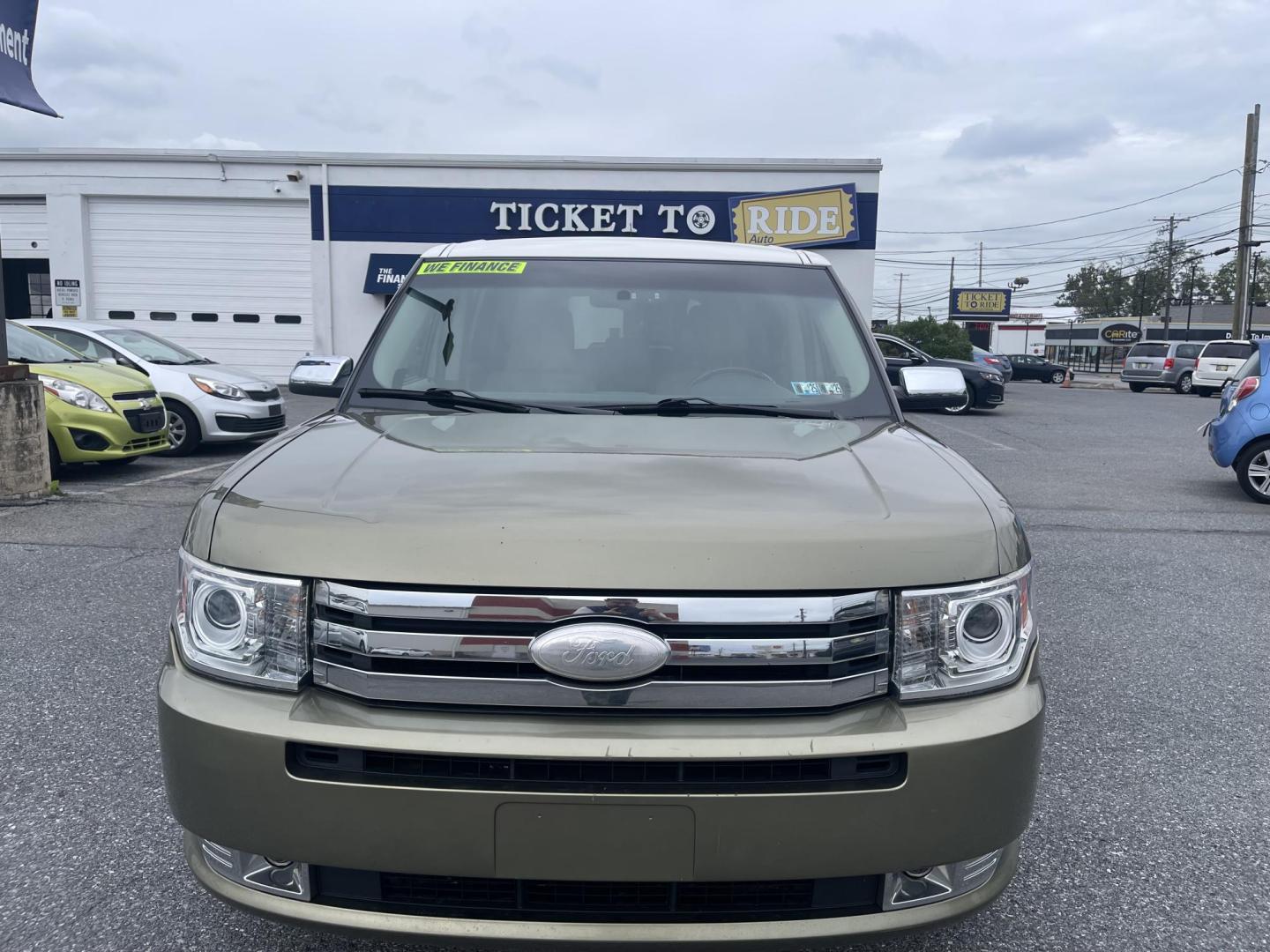 2012 GREEN Ford Flex Limited AWD (2FMHK6DT4CB) with an 3.5L V6 DOHC 24V engine, 6-Speed Automatic Overdrive transmission, located at 1254 Manheim Pike, Lancaster, PA, 17601, (717) 393-9133, 40.062870, -76.323273 - Photo#1