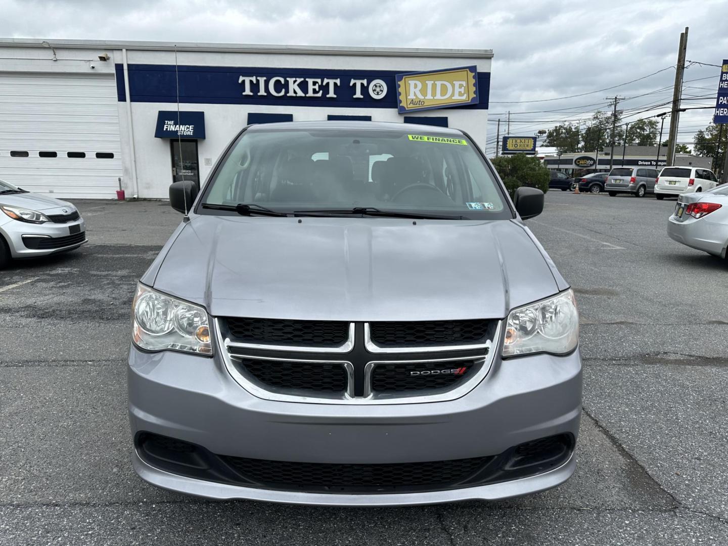 2015 SILVER Dodge Grand Caravan SE (2C4RDGBG1FR) with an 3.6L V6 DOHC 24V engine, 6-Speed Automatic transmission, located at 1254 Manheim Pike, Lancaster, PA, 17601, (717) 393-9133, 40.062870, -76.323273 - Photo#0