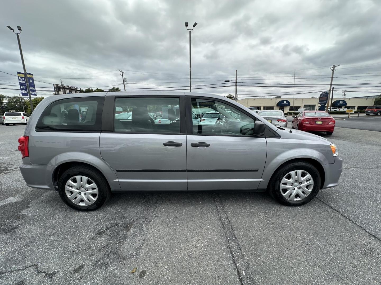 2015 SILVER Dodge Grand Caravan SE (2C4RDGBG1FR) with an 3.6L V6 DOHC 24V engine, 6-Speed Automatic transmission, located at 1254 Manheim Pike, Lancaster, PA, 17601, (717) 393-9133, 40.062870, -76.323273 - Photo#2