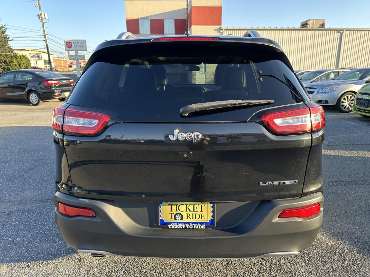 2015 BLACK Jeep Cherokee Limited FWD (1C4PJLDB4FW) with an 2.4L L4 DOHC 16V engine, 9-Speed Automatic transmission, located at 1254 Manheim Pike, Lancaster, PA, 17601, (717) 393-9133, 40.062870, -76.323273 - Photo#3