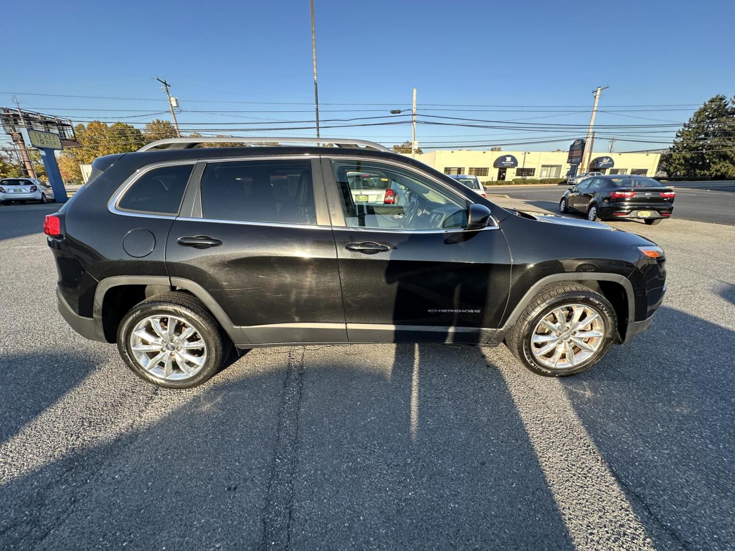 2015 BLACK Jeep Cherokee Limited FWD (1C4PJLDB4FW) with an 2.4L L4 DOHC 16V engine, 9-Speed Automatic transmission, located at 1254 Manheim Pike, Lancaster, PA, 17601, (717) 393-9133, 40.062870, -76.323273 - Photo#5