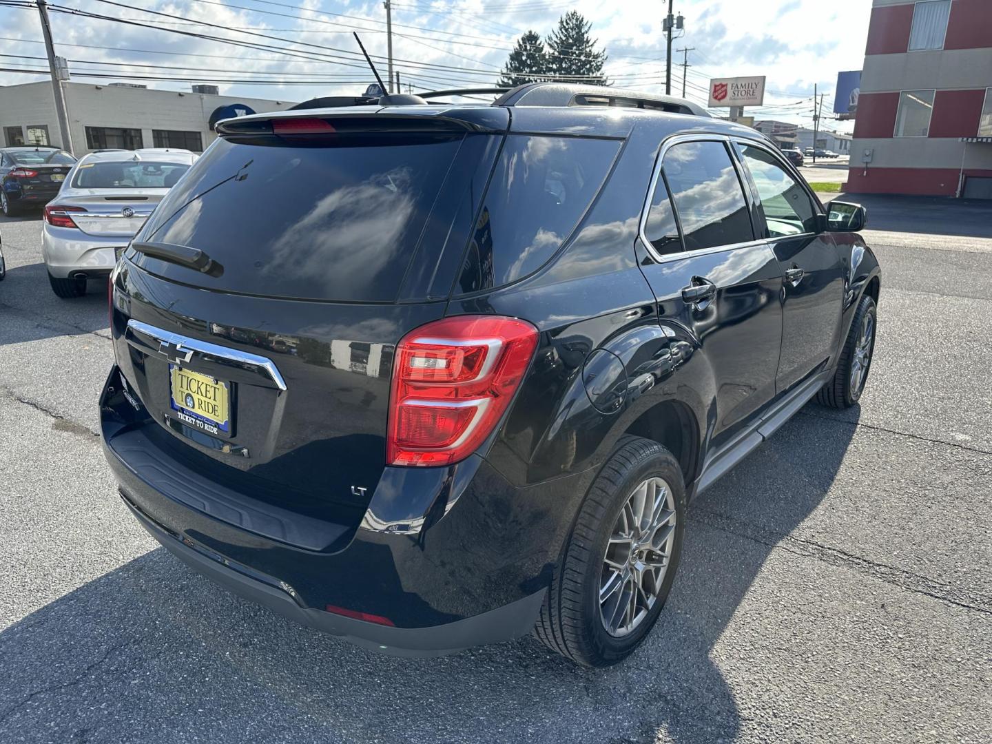 2017 BLACK Chevrolet Equinox LT 2WD (2GNALCEK4H6) with an 2.4L L4 DOHC 16V FFV engine, 6A transmission, located at 1254 Manheim Pike, Lancaster, PA, 17601, (717) 393-9133, 40.062870, -76.323273 - Photo#7