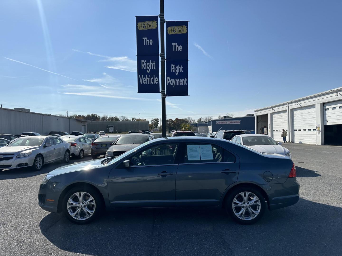 2012 BLUE Ford Fusion SE (3FAHP0HAXCR) with an 2.5L L4 DOHC 16V engine, located at 1254 Manheim Pike, Lancaster, PA, 17601, (717) 393-9133, 40.062870, -76.323273 - Photo#4