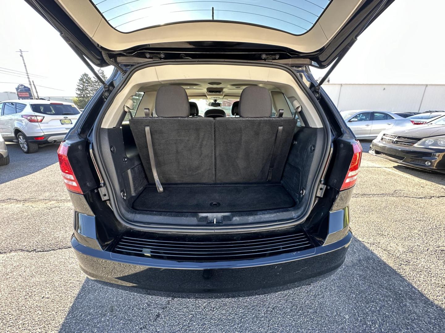 2017 BLACK Dodge Journey SE (3C4PDCAB3HT) with an 2.4L L4 DOHC 16V engine, 4A transmission, located at 1254 Manheim Pike, Lancaster, PA, 17601, (717) 393-9133, 40.062870, -76.323273 - Photo#10