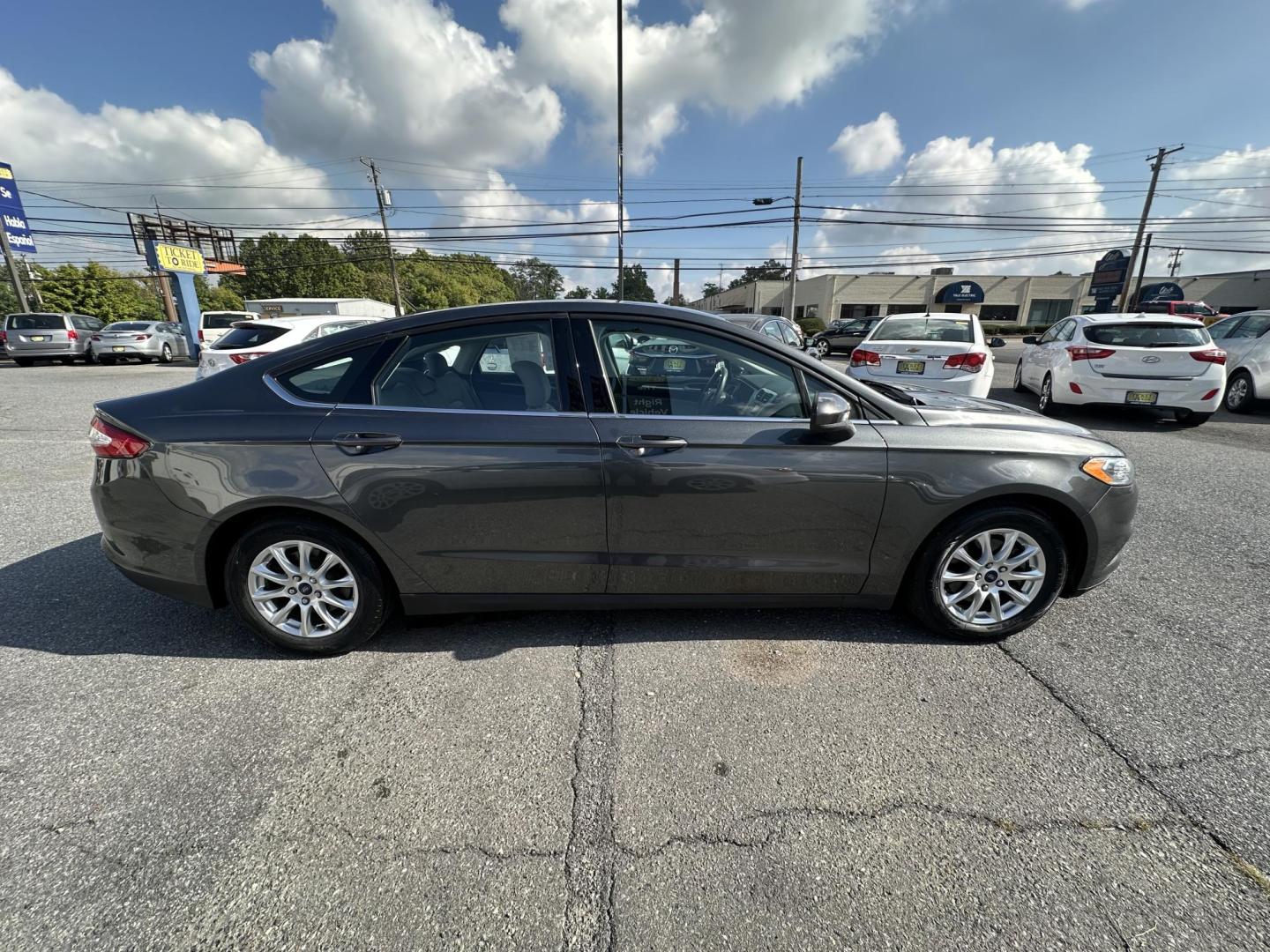 2016 GRAY Ford Fusion S (1FA6P0G7XG5) with an 2.5L L4 DOHC 16V engine, 6-Speed Automatic transmission, located at 1254 Manheim Pike, Lancaster, PA, 17601, (717) 393-9133, 40.062870, -76.323273 - Photo#3