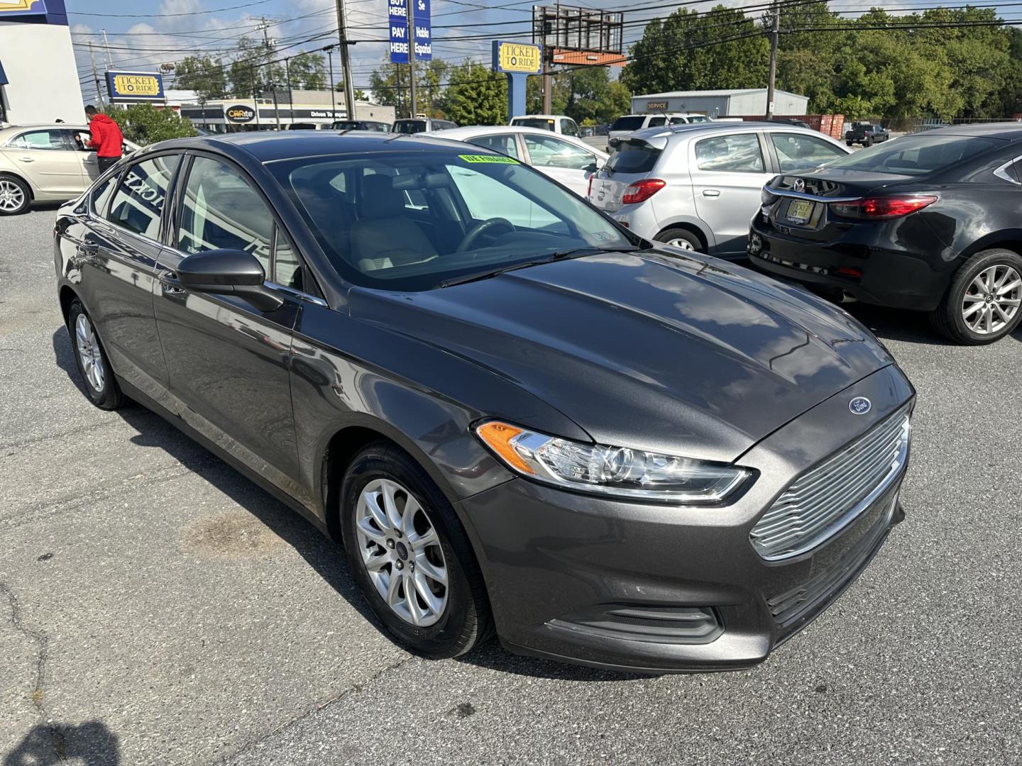 2016 GRAY Ford Fusion S (1FA6P0G7XG5) with an 2.5L L4 DOHC 16V engine, 6-Speed Automatic transmission, located at 1254 Manheim Pike, Lancaster, PA, 17601, (717) 393-9133, 40.062870, -76.323273 - Photo#5