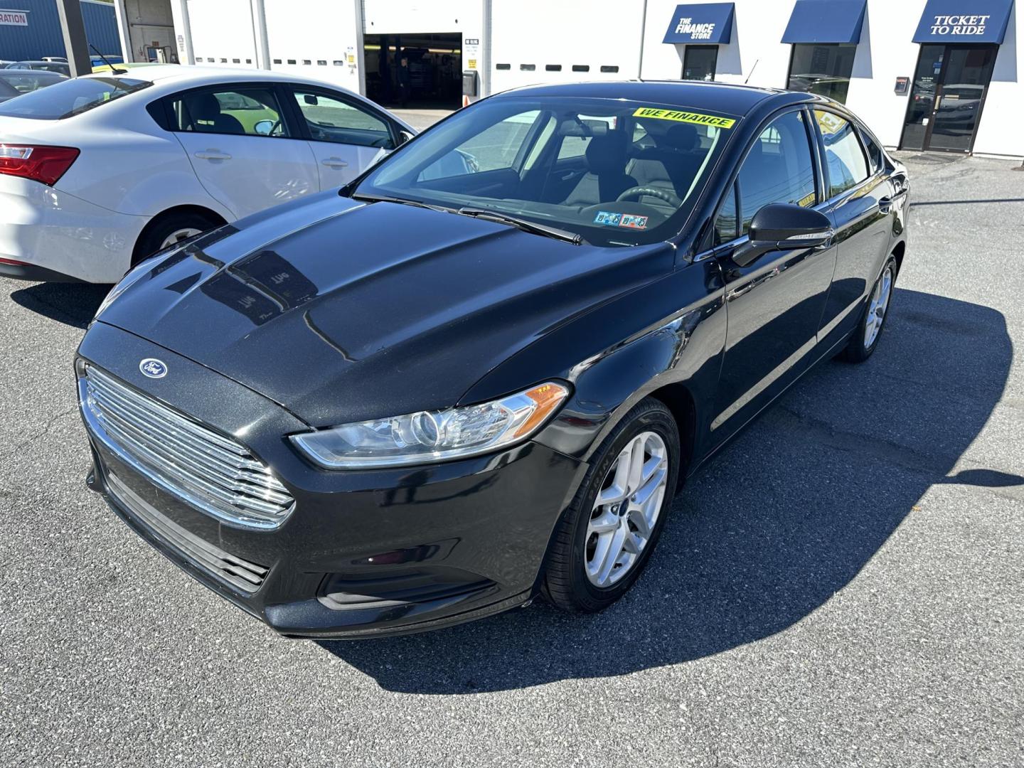 2014 WHITE Ford Fusion SE (3FA6P0H71ER) with an 2.5L L4 DOHC 16V engine, located at 1254 Manheim Pike, Lancaster, PA, 17601, (717) 393-9133, 40.062870, -76.323273 - Photo#0