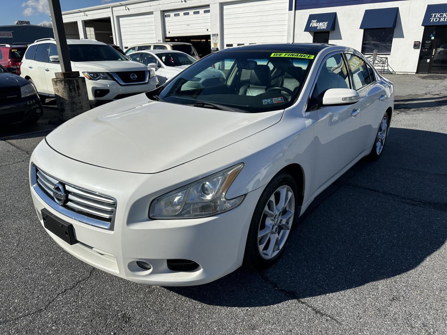 2012 WHITE Nissan Maxima SV (1N4AA5AP0CC) with an 3.5L V6 DOHC 24V engine, Continuously Variable Transmission transmission, located at 1254 Manheim Pike, Lancaster, PA, 17601, (717) 393-9133, 40.062870, -76.323273 - Photo#0