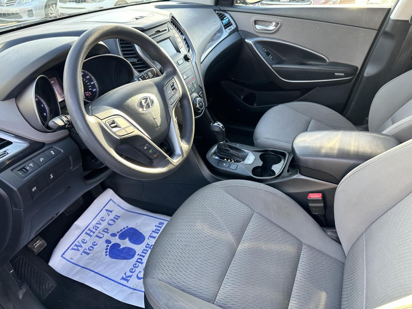 2016 BLACK Hyundai Santa Fe SE AWD (KM8SMDHF5GU) with an 3.3L V6 DOHC 24V engine, 6A transmission, located at 1254 Manheim Pike, Lancaster, PA, 17601, (717) 393-9133, 40.062870, -76.323273 - Photo#7