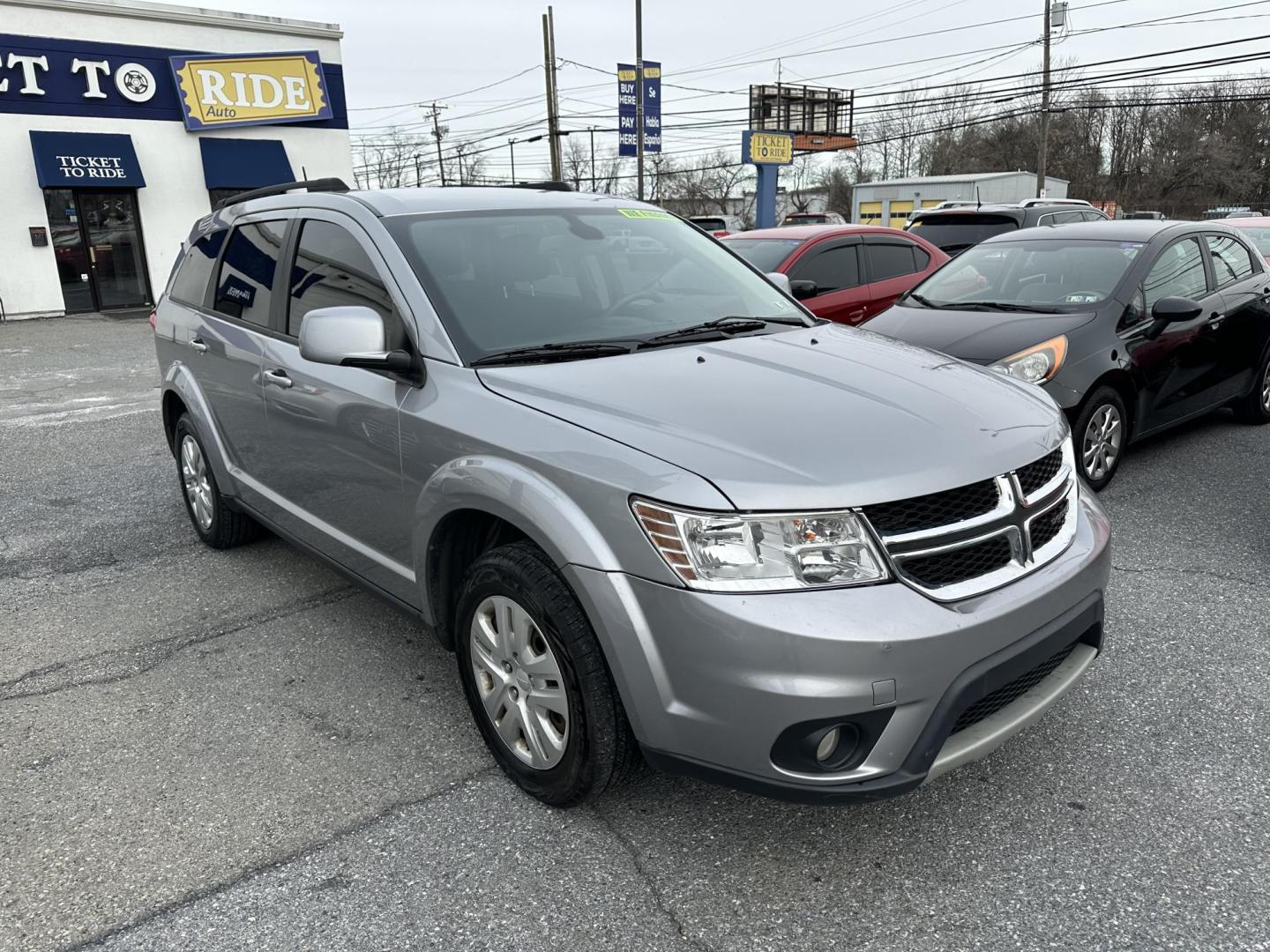 2018 SILVER Dodge Journey SXT (3C4PDCBG7JT) with an 3.6L V6 DOHC 24V engine, 4A transmission, located at 1254 Manheim Pike, Lancaster, PA, 17601, (717) 393-9133, 40.062870, -76.323273 - Photo#1