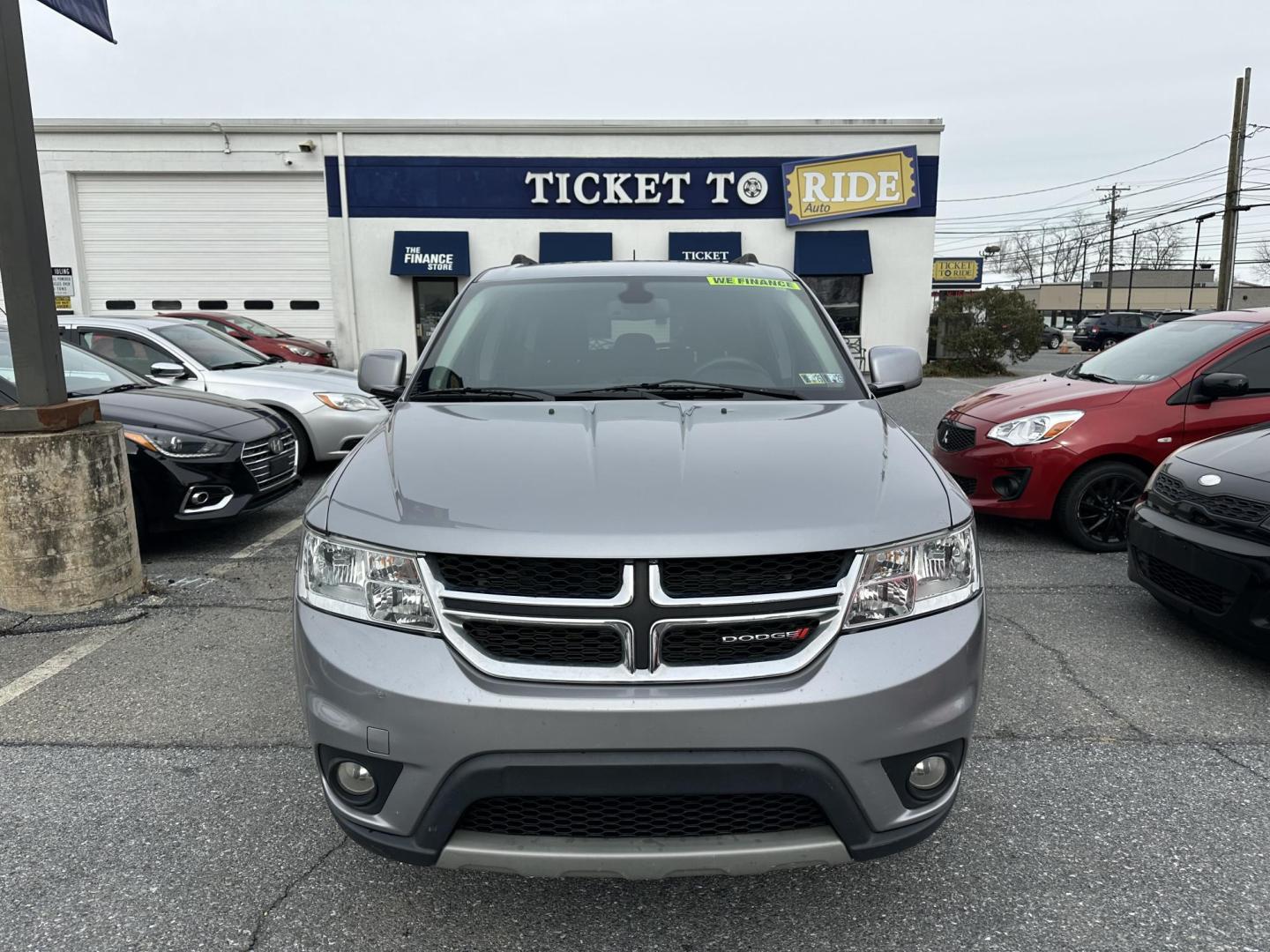 2018 SILVER Dodge Journey SXT (3C4PDCBG7JT) with an 3.6L V6 DOHC 24V engine, 4A transmission, located at 1254 Manheim Pike, Lancaster, PA, 17601, (717) 393-9133, 40.062870, -76.323273 - Photo#4