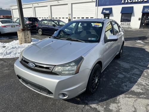 2011 Ford Focus SES Sedan