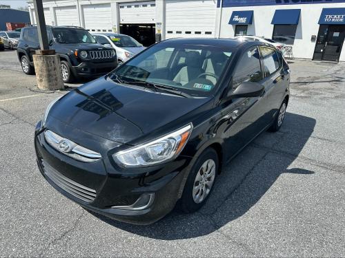 2017 Hyundai Accent SE 5-Door 6A